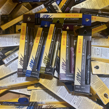 Burts Bees Defining Eyeliner Mix Eye Liner Precision 0.005OZ (lote de 50 piezas)